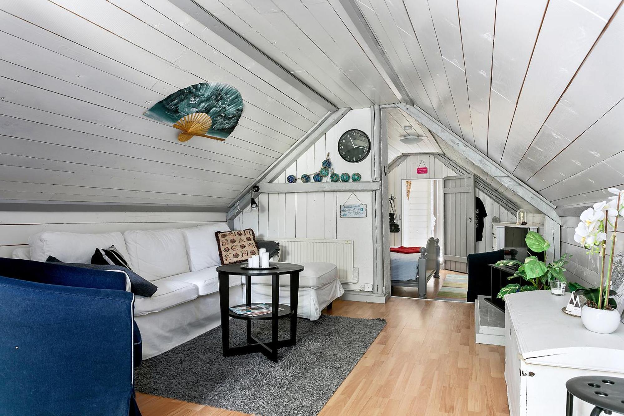 Апартаменты Loftlaegenhet Pa Haestgard I Tvaaker Экстерьер фото