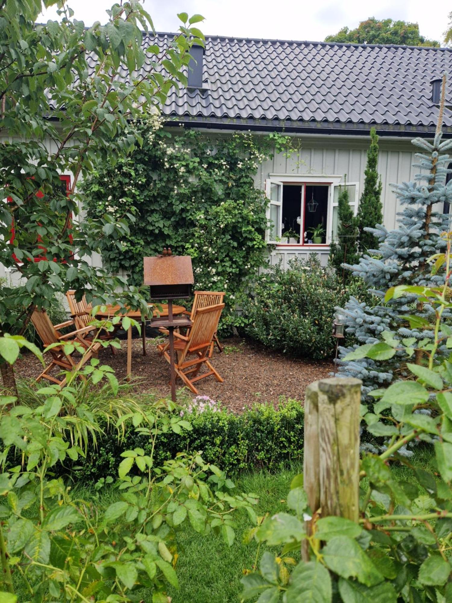 Апартаменты Loftlaegenhet Pa Haestgard I Tvaaker Экстерьер фото